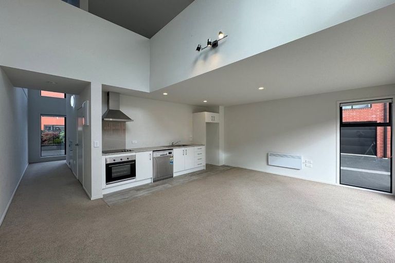 Photo of property in 27/17 Owens Place, Mount Maunganui, 3116