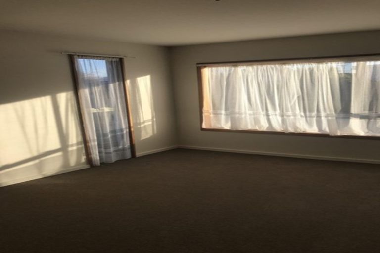 Photo of property in 2/18 Hardy Street, New Brighton, Christchurch, 8061