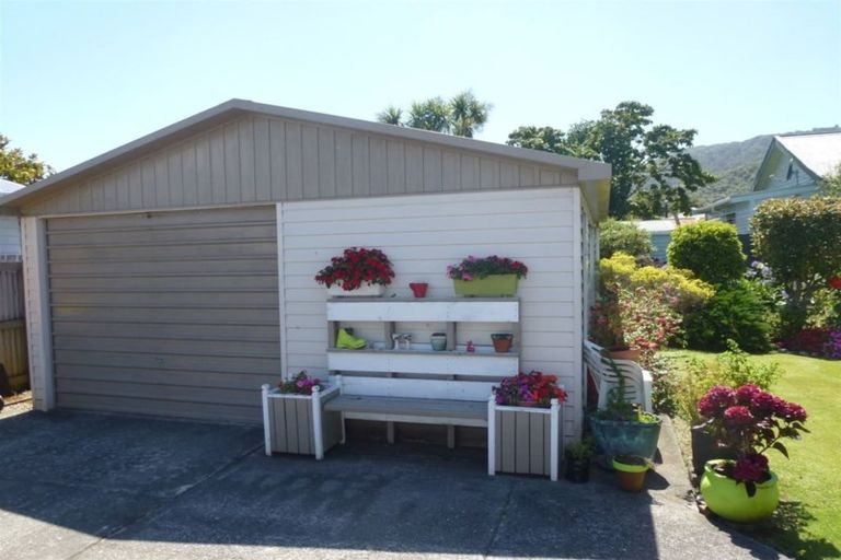 Photo of property in 9 Marsden Road, Greymouth, 7805