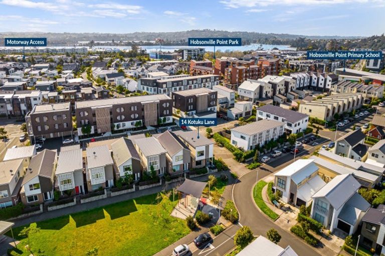 Photo of property in 14 Kotuku Lane, Hobsonville, Auckland, 0616