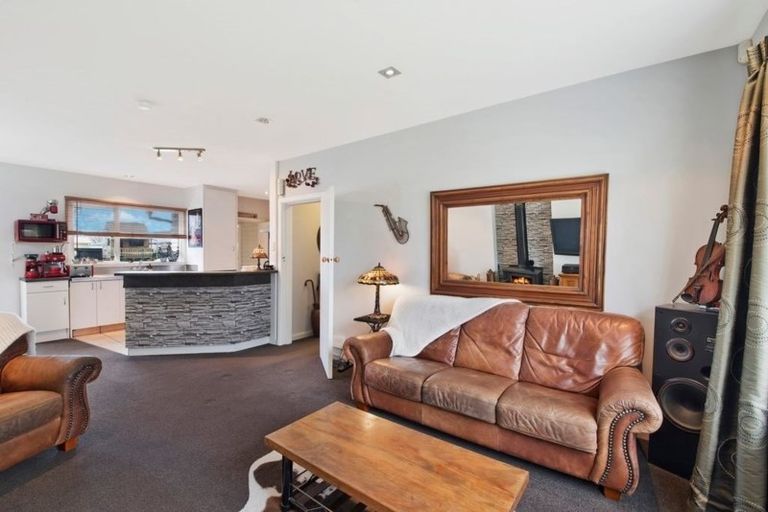 Photo of property in 104 Tilford Street, Woolston, Christchurch, 8062