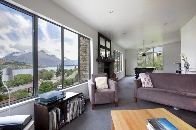 Photo of property in 2a Marina Drive, Frankton, Queenstown, 9300