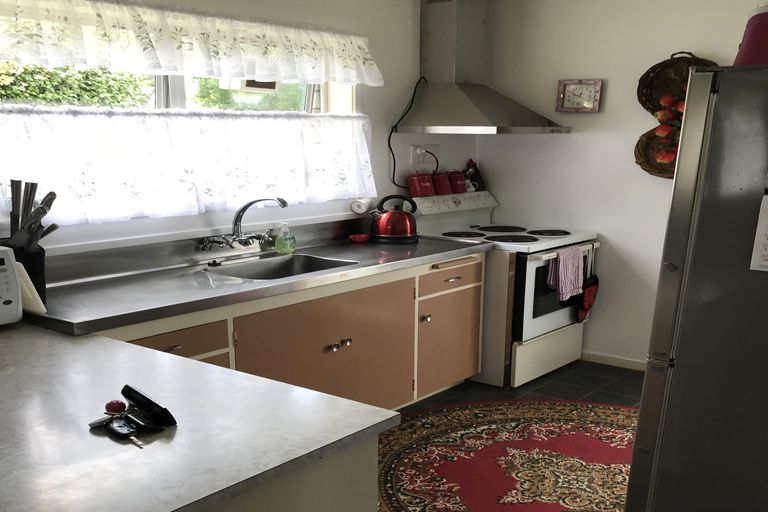 Photo of property in 11b Lorraine Place, Glenview, Hamilton, 3206