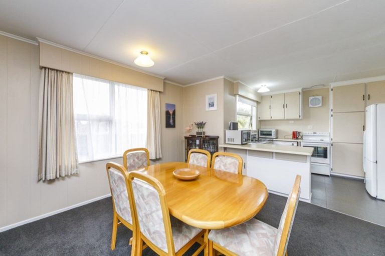 Photo of property in 72 Pukepapa Road, Marton, 4710