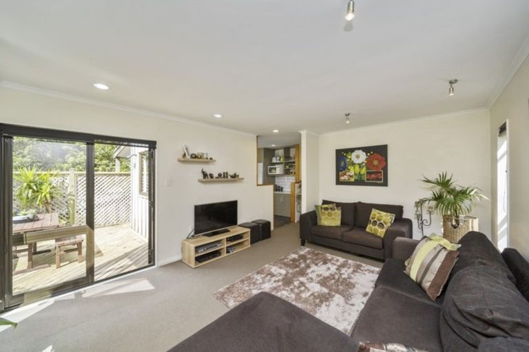 Photo of property in 12c Marina Grove, Frankleigh Park, New Plymouth, 4310