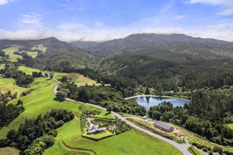 Photo of property in 387 Te Tahi Road, Puketotara, Te Awamutu, 3876