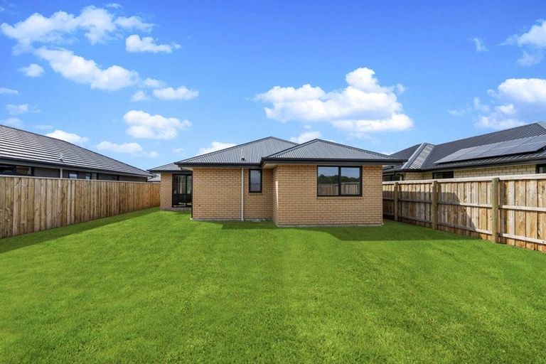 Photo of property in 53 Stackwood Avenue, Woodend, 7691