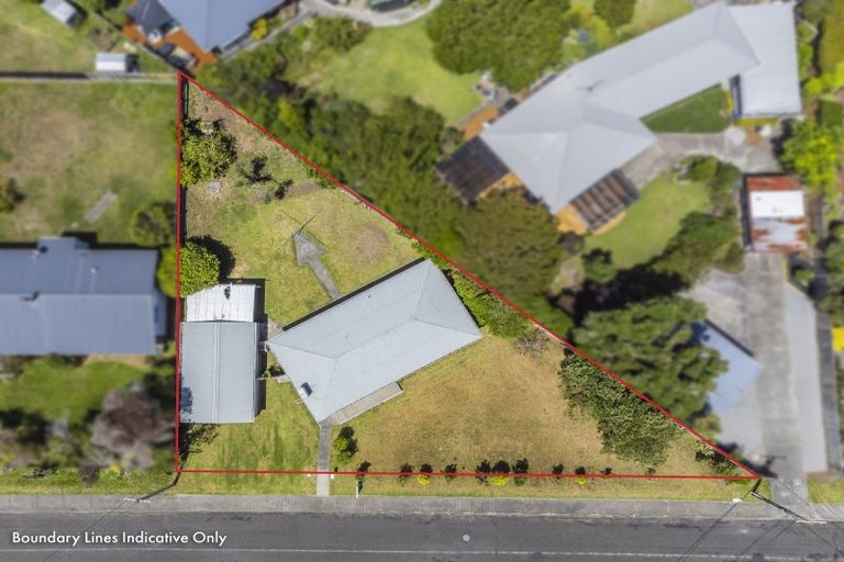 Photo of property in 40 Francis Road, Paraparaumu Beach, Paraparaumu, 5032