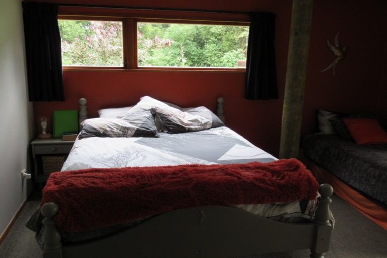 Photo of property in 306 Muhunoa Road East, Ohau, Levin, 5570