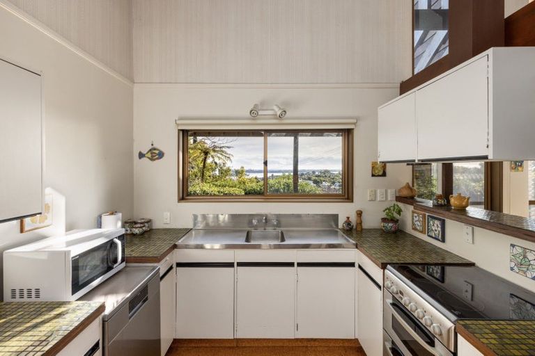 Photo of property in 279 Waitaha Road, Welcome Bay, Tauranga, 3112