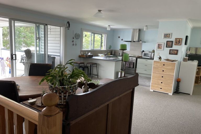 Photo of property in 12 Tuhua Place, Bowentown, Waihi Beach, 3177