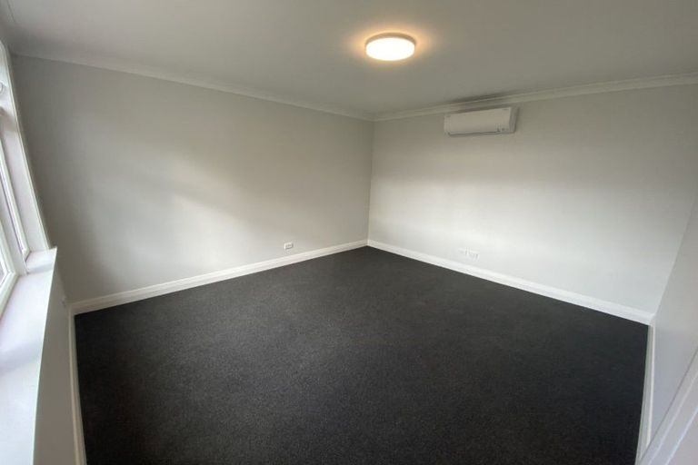Photo of property in 24 Fitchett Street, Palmerston North, 4410