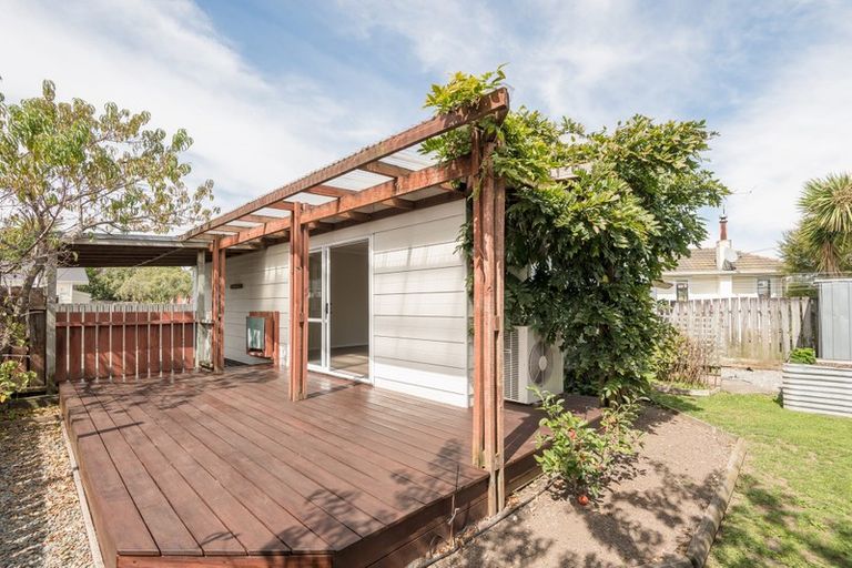 Photo of property in 3/50 Parkers Road, Tahunanui, Nelson, 7011