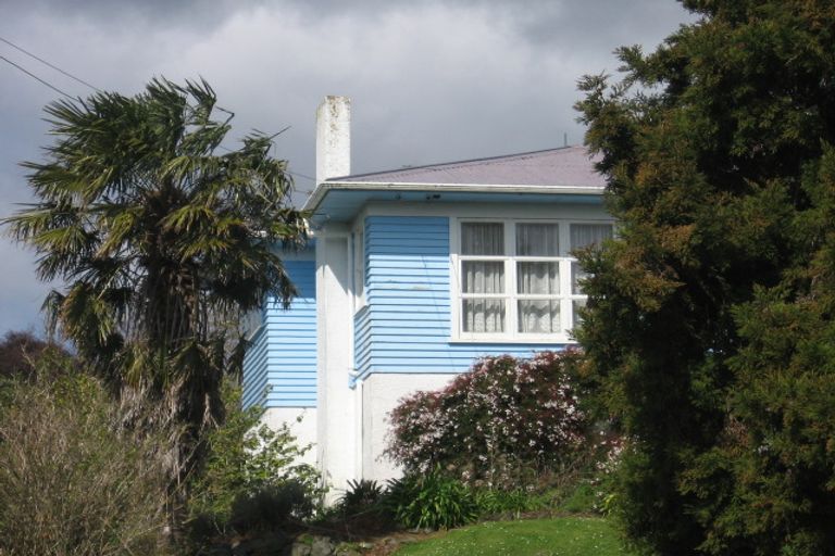 Photo of property in 34 View Street, Maungaturoto, 0520