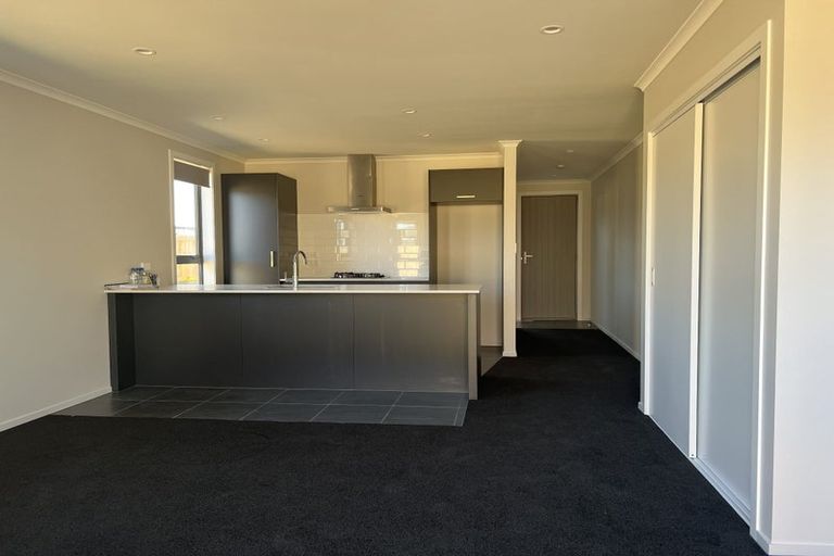 Photo of property in 50 Waruhia Crescent, Rototuna North, 3281