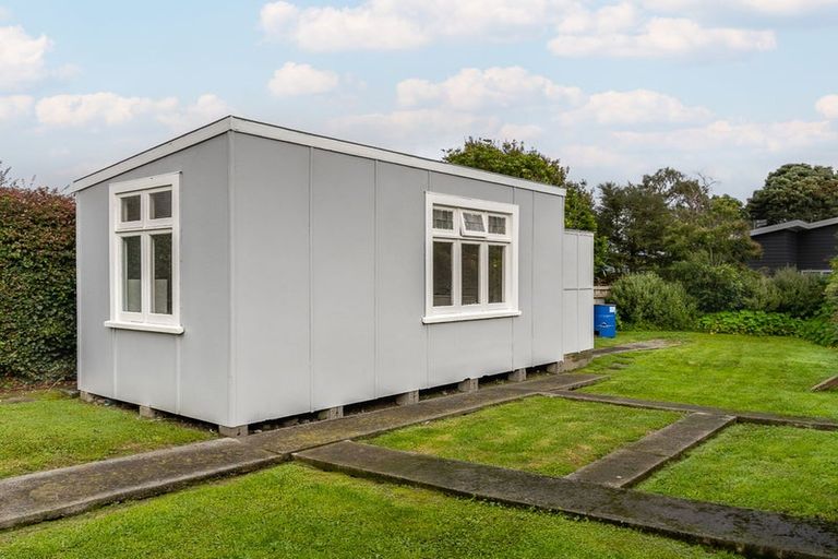 Photo of property in 324 Te Moana Road, Waikanae, 5036