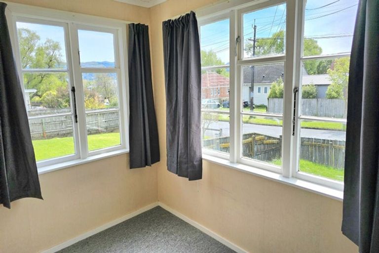 Photo of property in 8 Cleland Crescent, Naenae, Lower Hutt, 5011
