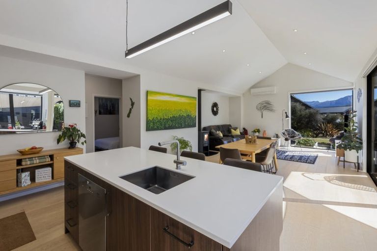 Photo of property in 17 Mckenzies Shute, Jacks Point, Queenstown, 9371