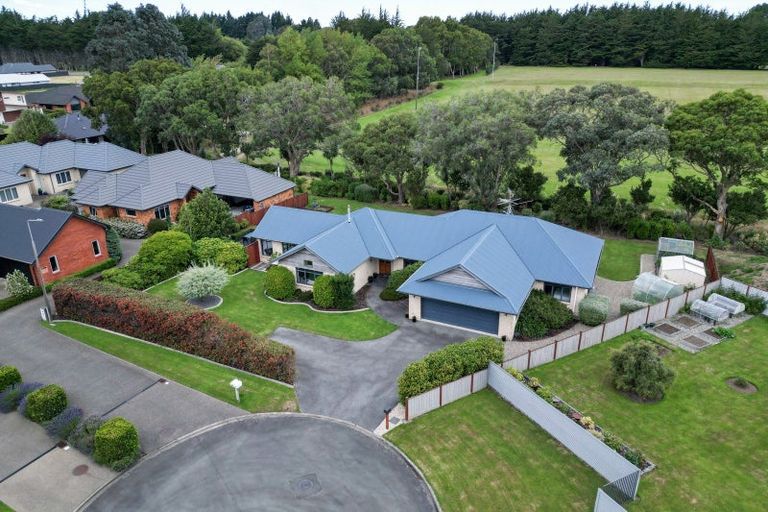 Photo of property in 60 Glenroy Park Drive, Waikiwi, Invercargill, 9810
