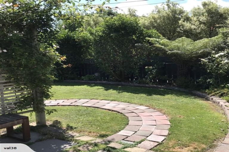 Photo of property in 25 Vincent Street, Waterloo, Lower Hutt, 5011