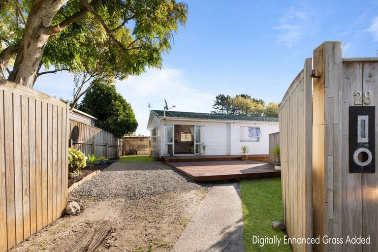 Photo of property in 28 Newton Place, Westbrook, Palmerston North, 4412