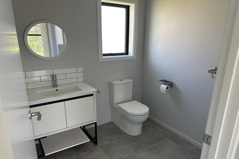 Photo of property in 323a Worsleys Road, Cracroft, Christchurch, 8022