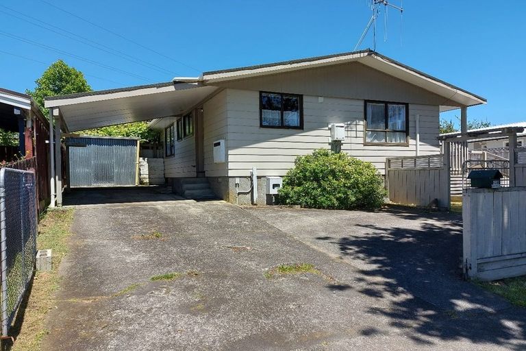 Photo of property in 62a Gemstone Drive, Birchville, Upper Hutt, 5018