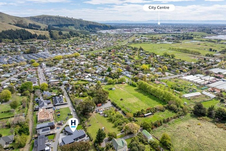 Photo of property in 13 Matuku Lane, Heathcote Valley, Christchurch, 8022