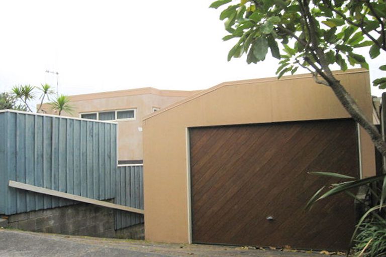 Photo of property in 95 Messenger Terrace, Oakura, 4314