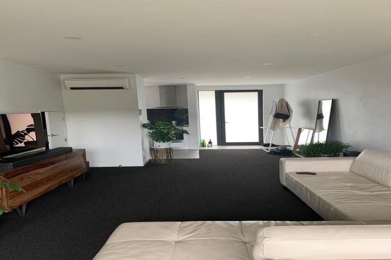 Photo of property in 3/74 Derwent Street, Island Bay, Wellington, 6023