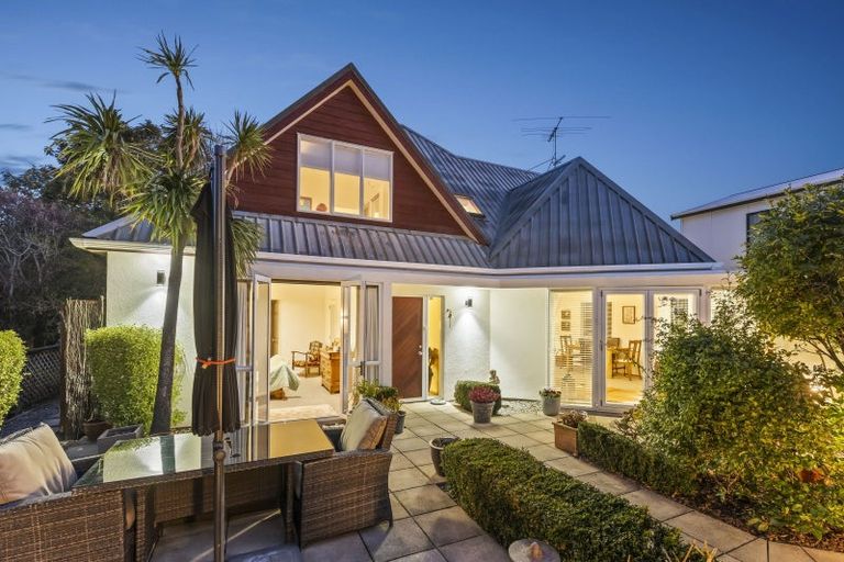 Photo of property in 18a Garden Road, Raumati Beach, Paraparaumu, 5032