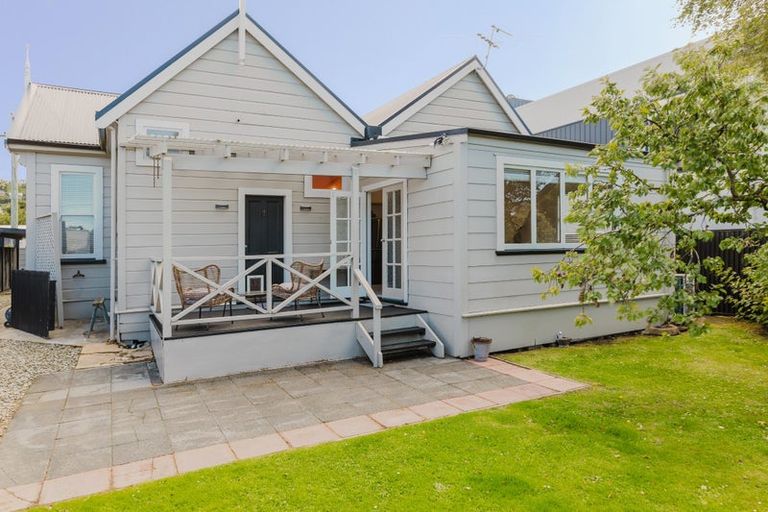 Photo of property in 24 Albert Street, Saint Clair, Dunedin, 9012