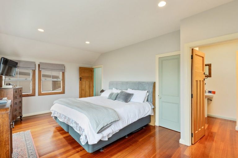 Photo of property in 112a Hine Street, New Plymouth, 4310