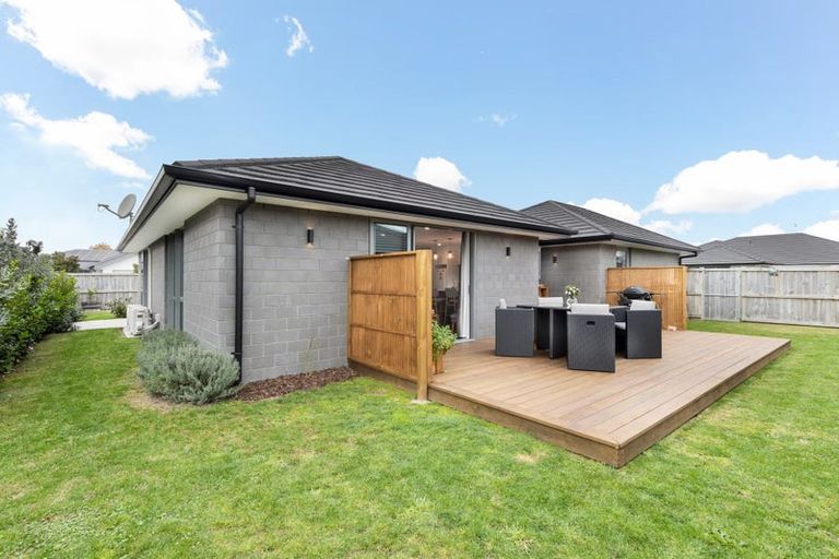 Photo of property in 2 Dyer Lane, Cambridge, 3434