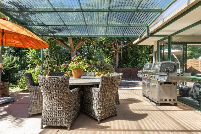 Photo of property in 18 Honeysuckle Lane, Ohauiti, Tauranga, 3112