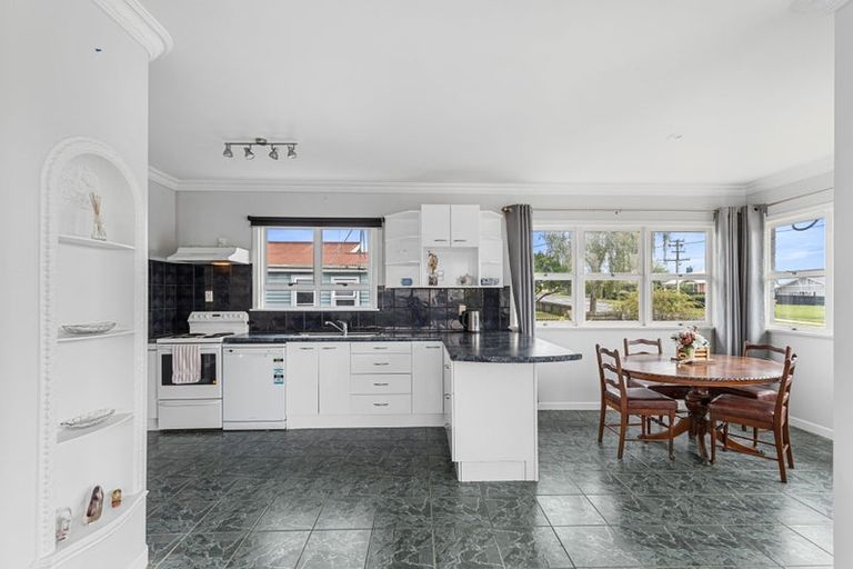 Photo of property in 155 Studholme Street, Morrinsville, 3300