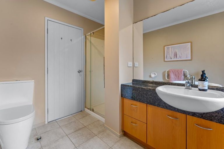 Photo of property in 3 Red Shed Lane, Albany, Auckland, 0632