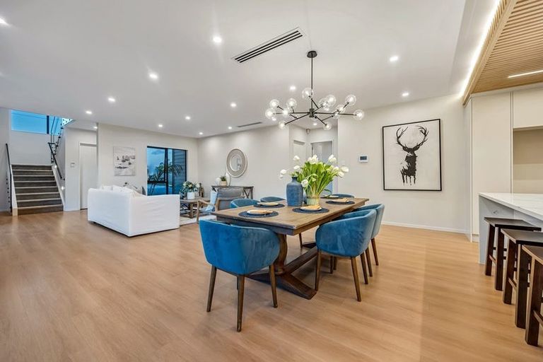 Photo of property in 20 Arthur Street, Riverhead, 0820