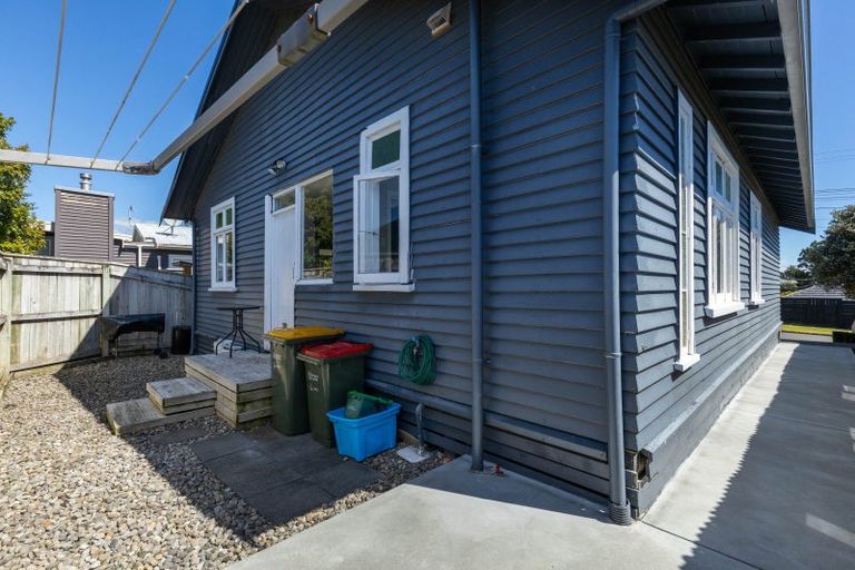 Photo of property in 1/68 Woodleigh Street, Frankleigh Park, New Plymouth, 4310