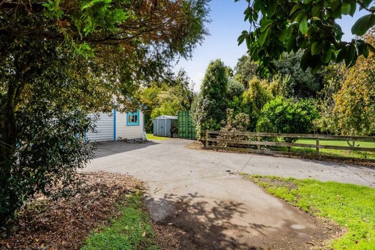 Photo of property in 100 Conway Road, Eltham, 4322