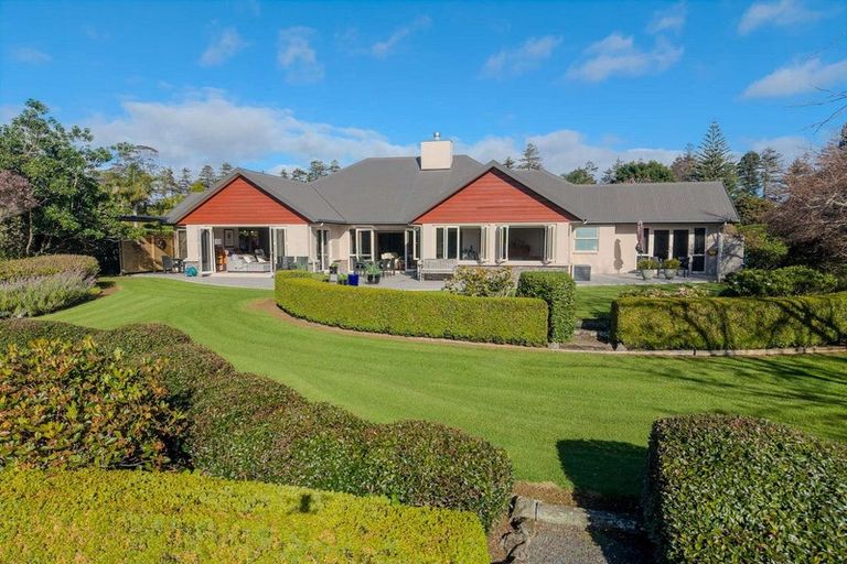 Photo of property in 9 Kotare Heights, Kerikeri, 0230