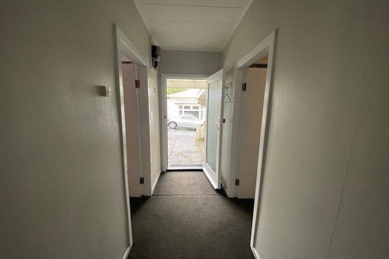 Photo of property in 14 Yale Road, Mount Cook, Wellington, 6021