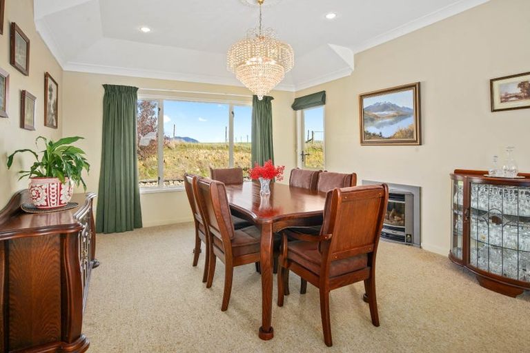 Photo of property in 120 Totara View Road, Wakefield, 7095