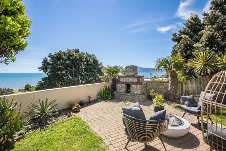 Photo of property in 3 The Palms, Raumati Beach, Paraparaumu, 5032