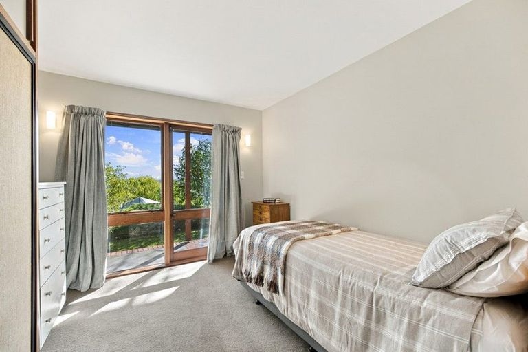 Photo of property in 18 Bengal Drive, Cashmere, Christchurch, 8022