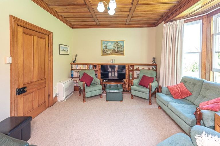 Photo of property in 110 Weraroa Road, Waverley, 4510