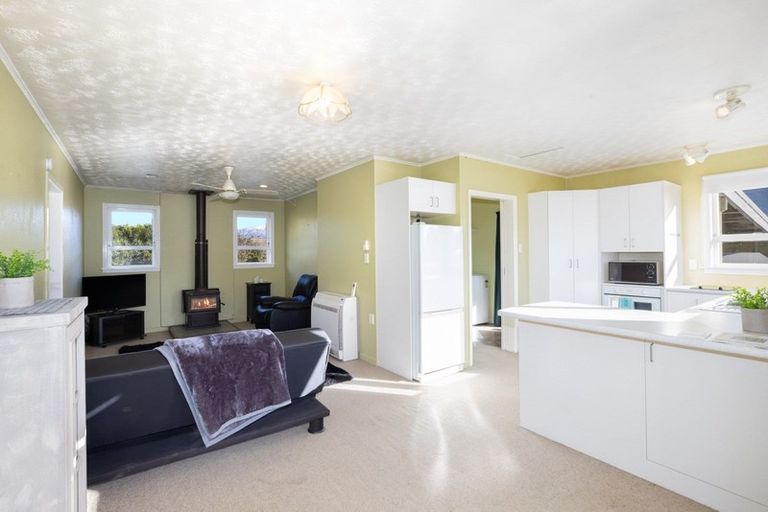 Photo of property in 4 Kent Street, Kingston, Athol, 9793