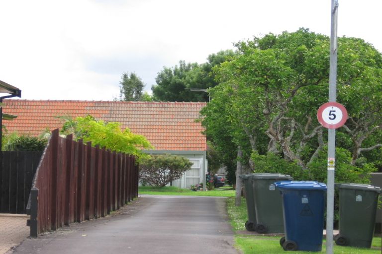 Photo of property in 25/32 Wairau Avenue, Avondale, Auckland, 1026