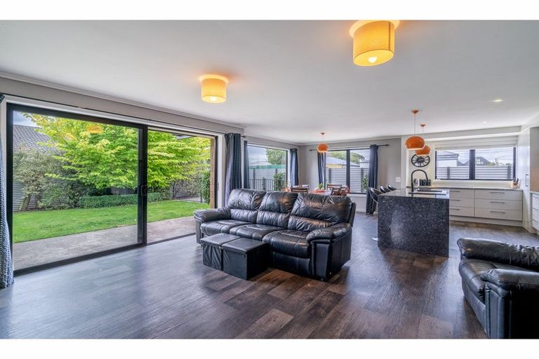 Photo of property in 9 Charles Street, Grasmere, Invercargill, 9810