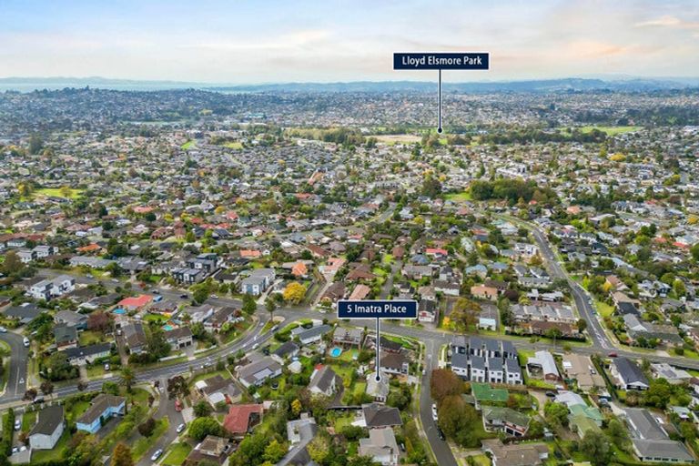 Photo of property in 5 Imatra Place, Sunnyhills, Auckland, 2010